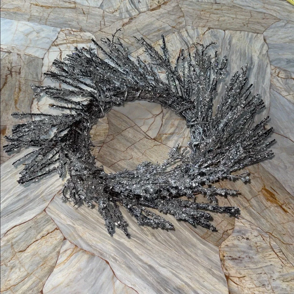Frosted‎ Silver Glitter Icy Twig Wreath Winter Holiday Christmas Home Decor 20in